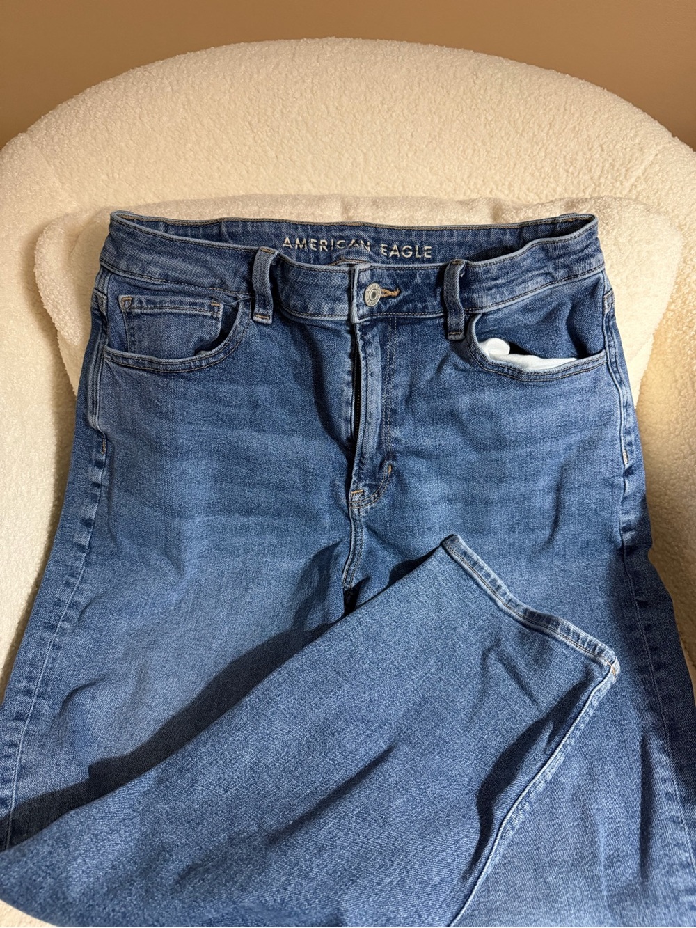 American Eagle Outfitters Mom Jeans